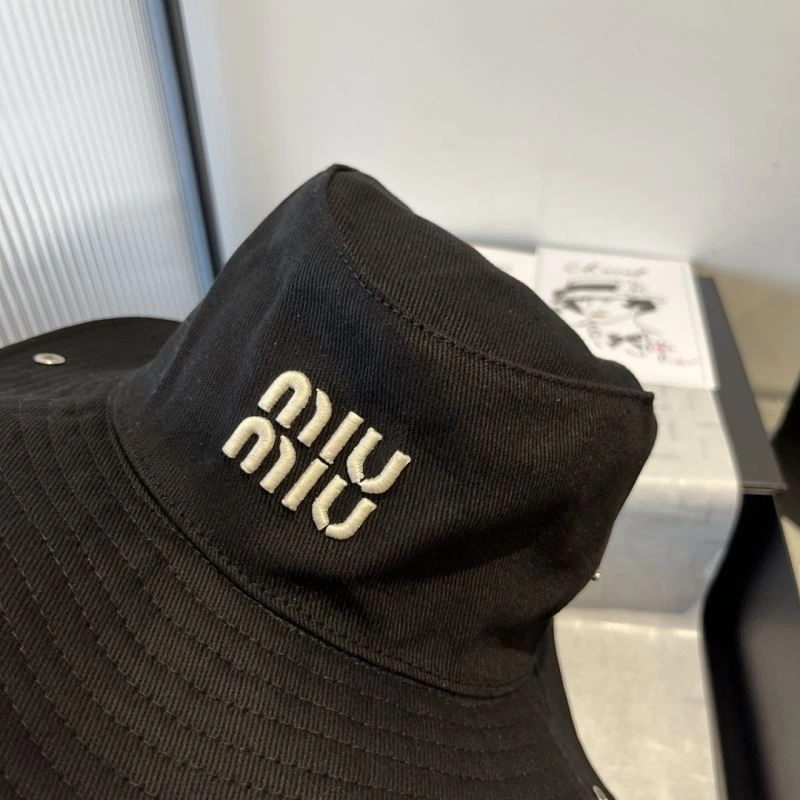 Miu Miu Caps TechFriendly 261678