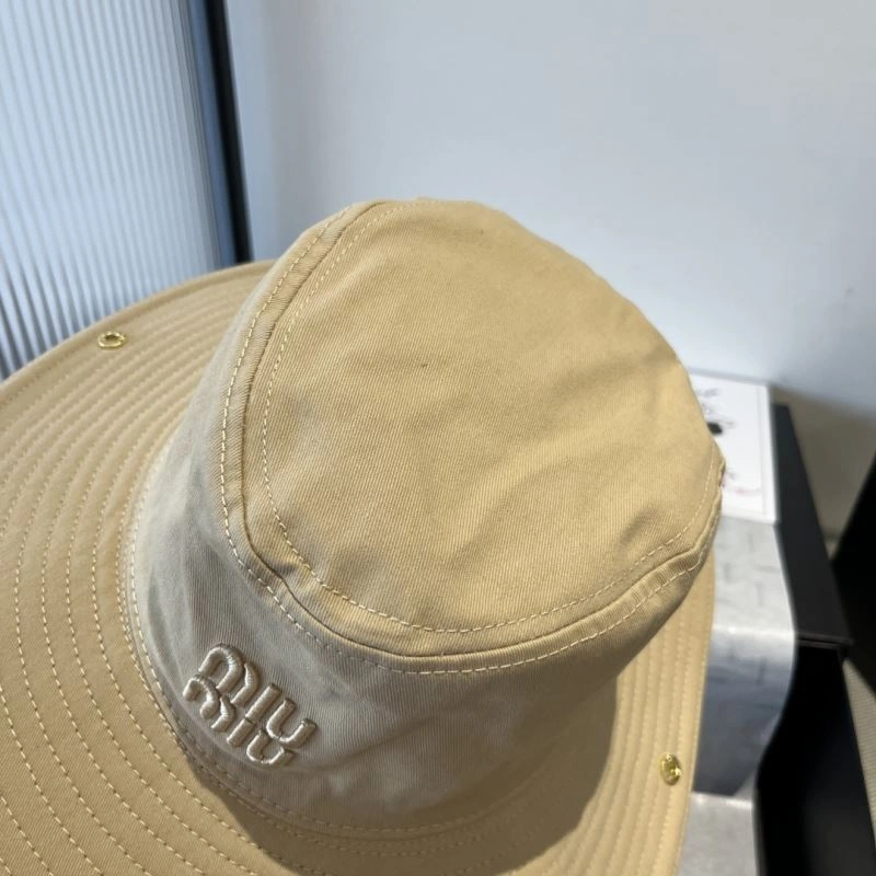 Miu Miu Caps Sophisticated 261681