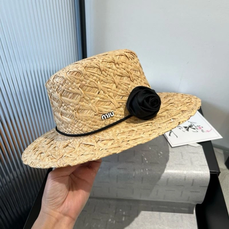 Miu Miu Caps Bright 261663