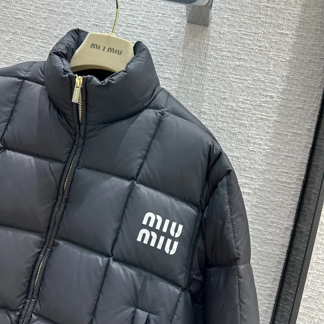 Miu Miu Down Jackets Attractive 165264