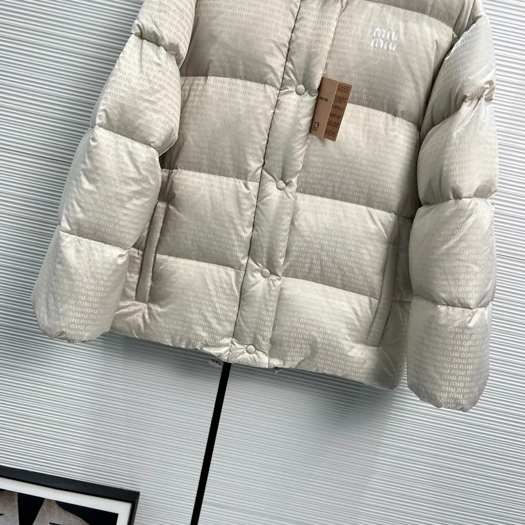 Comfortable Miu Miu Down Jackets 165228