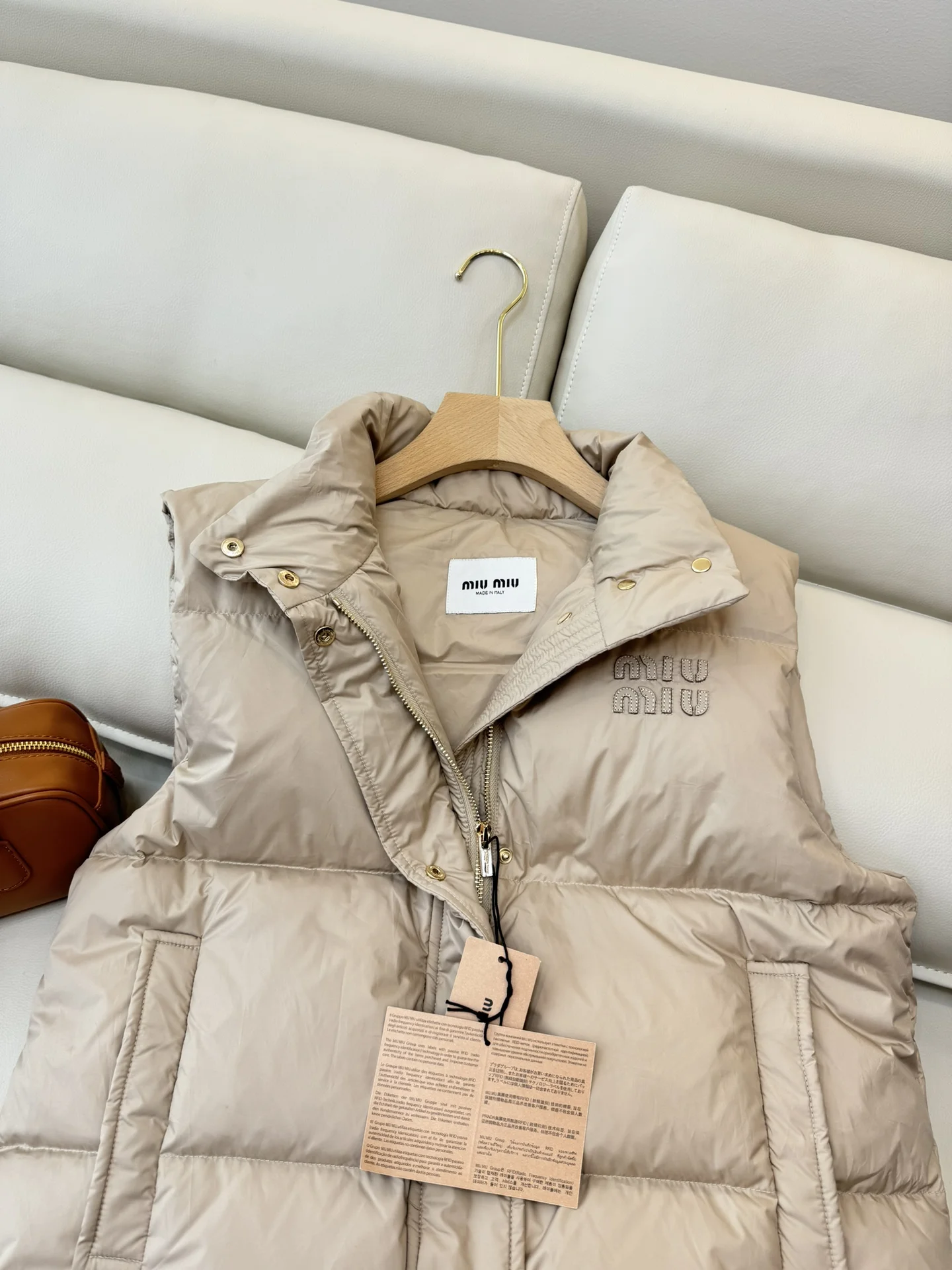 Miu Miu Down Jackets Upgraded 165221