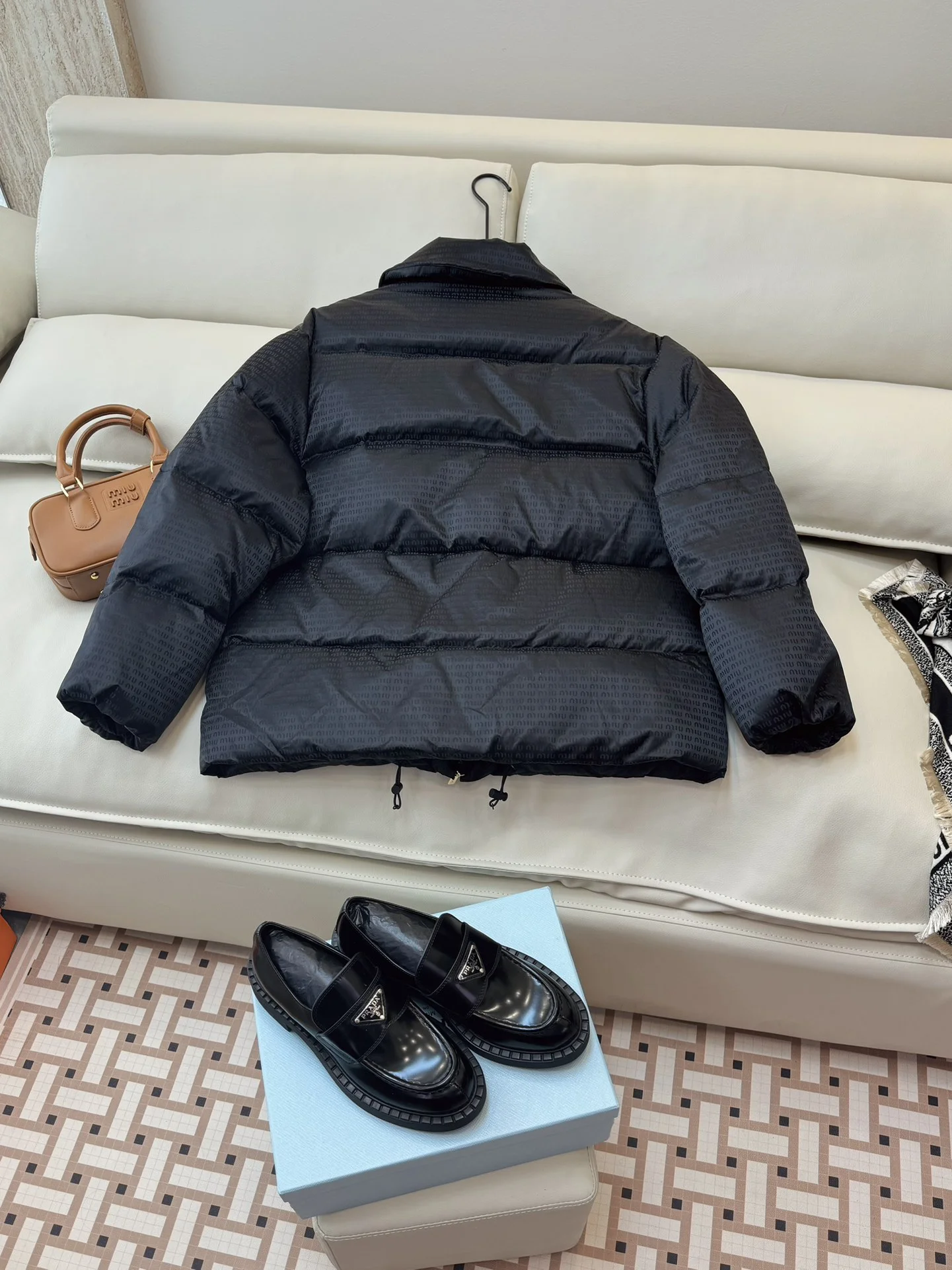 Miu Miu Down Jackets Durable 165215