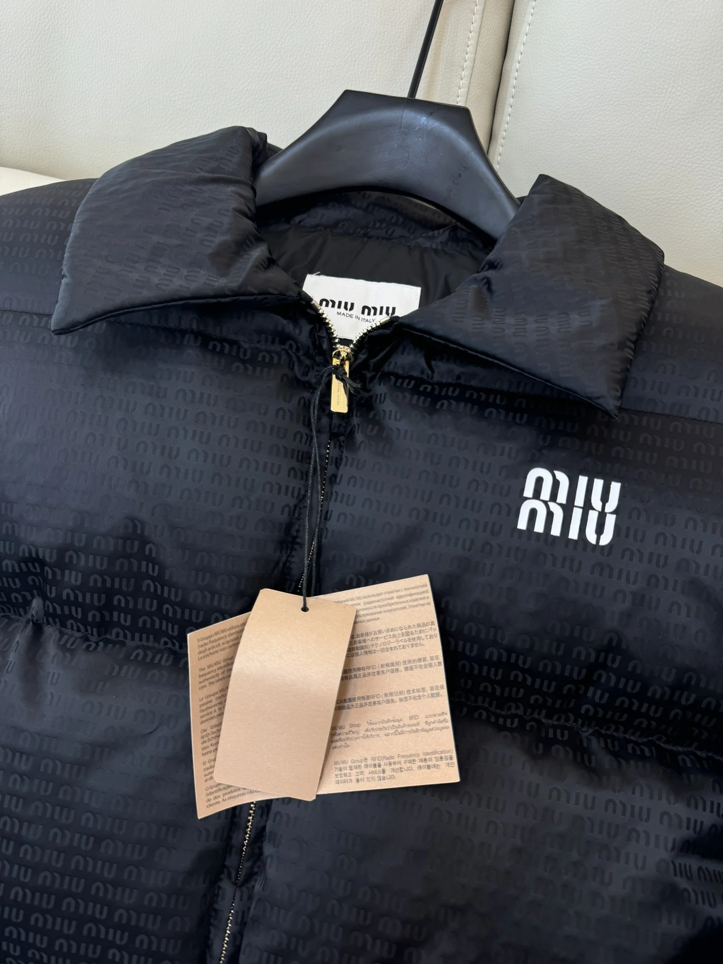 Miu Miu Down Jackets Durable 165215