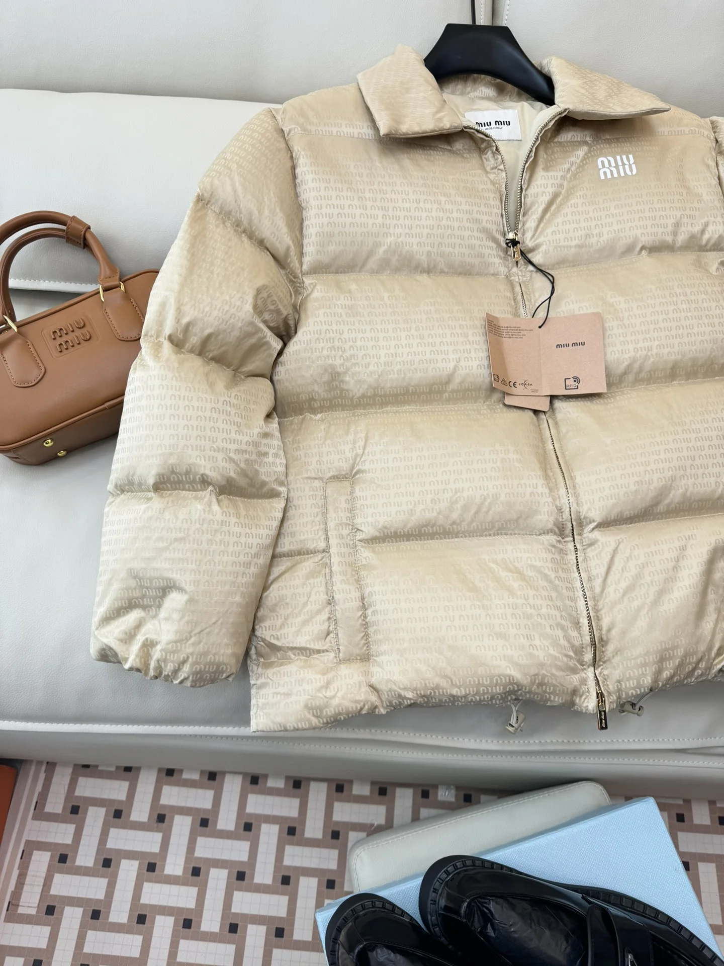 Miu Miu Down Jackets GoAnywhere 165214