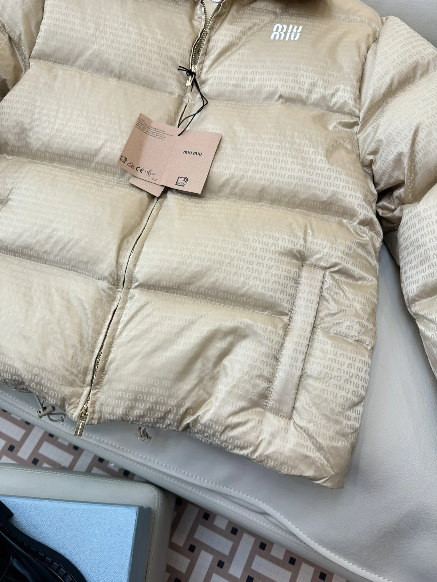 Miu Miu Down Jackets GoAnywhere 165214