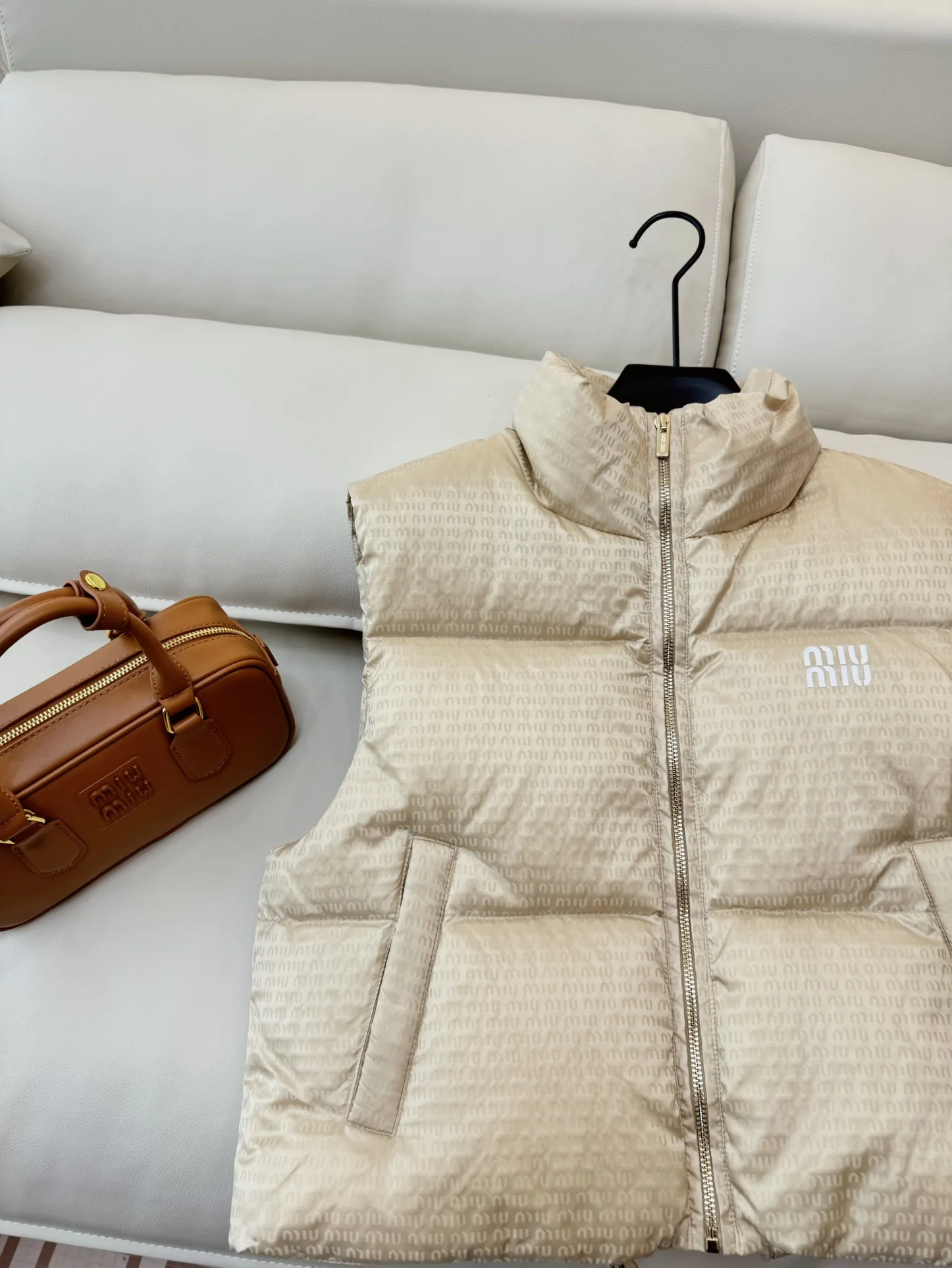 MultiPurpose Miu Miu Down Jackets 165211