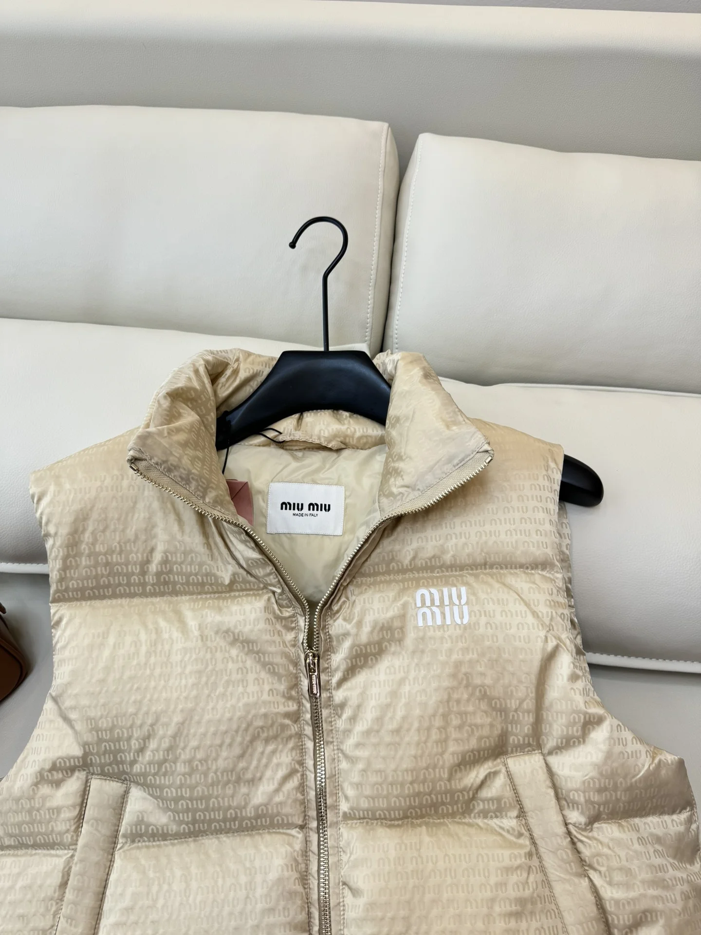 MultiPurpose Miu Miu Down Jackets 165211