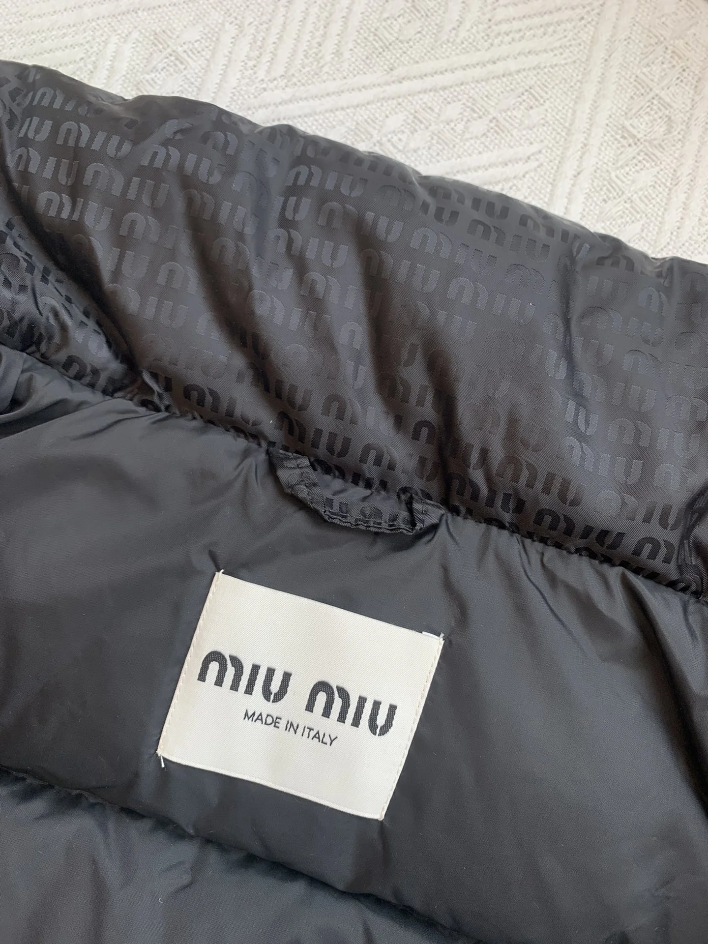 Miu Miu Down Jackets Bold 165209
