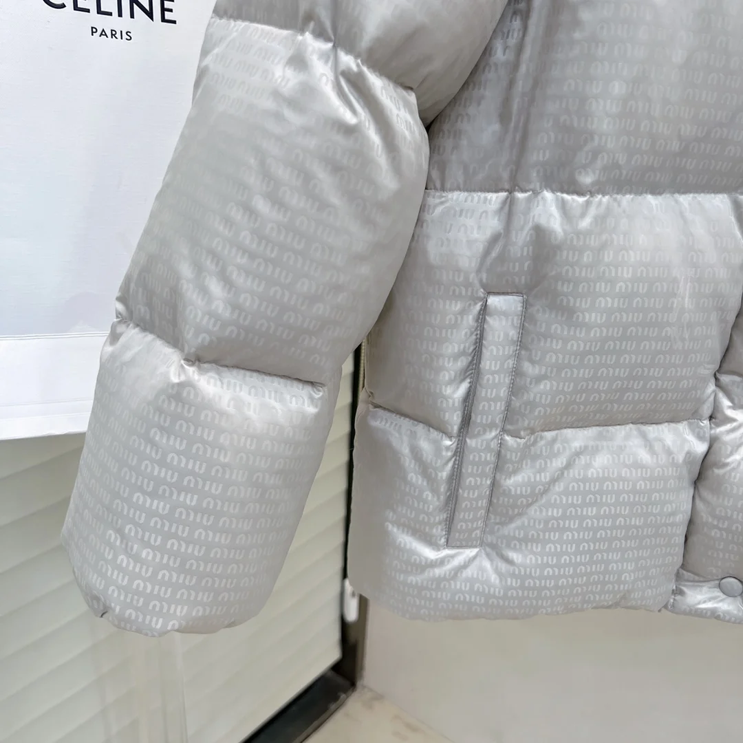 Miu Miu Down Jackets Effortless 165207