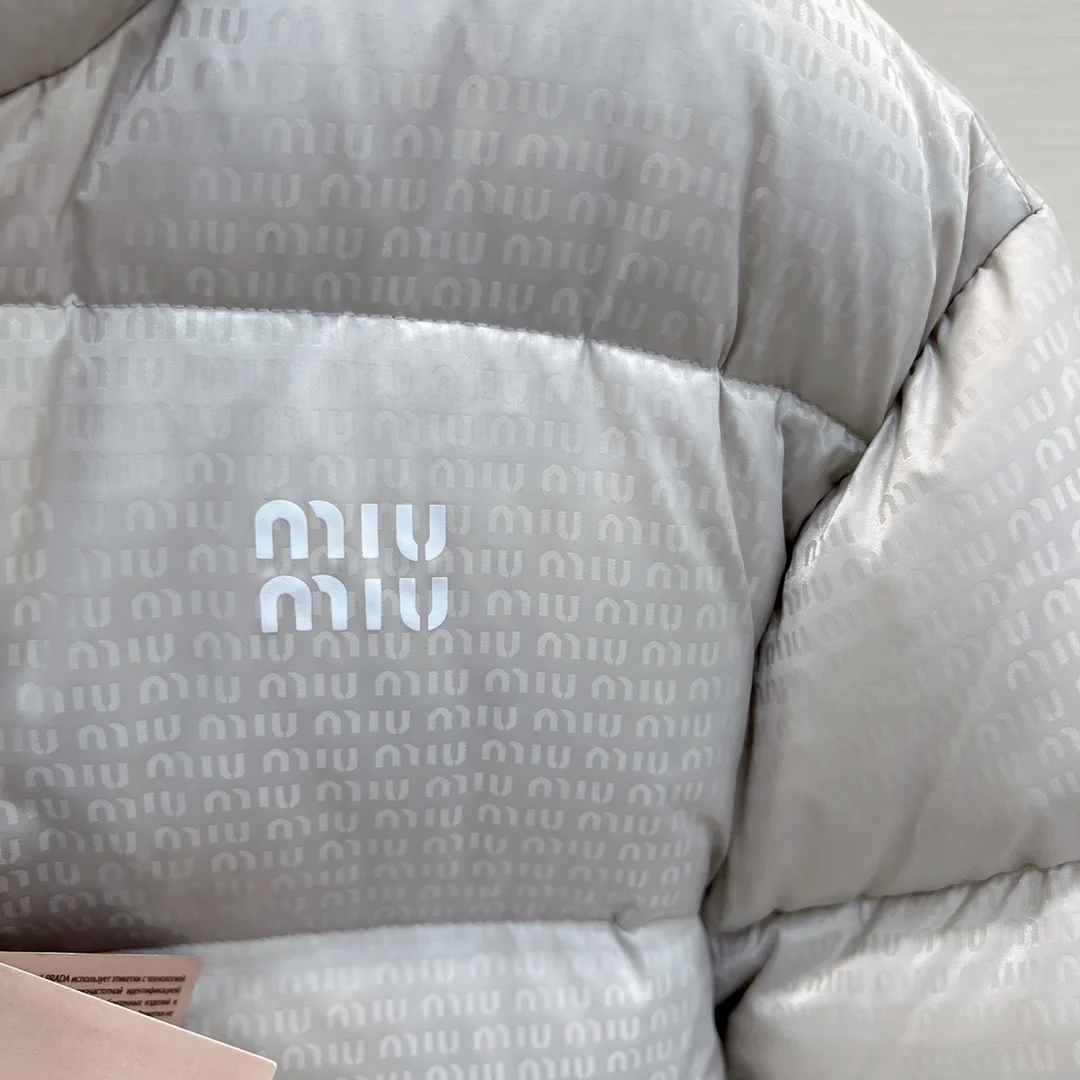 Miu Miu Down Jackets Effortless 165207