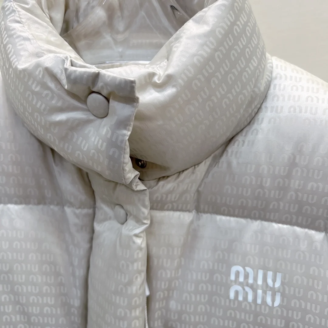Miu Miu Down Jackets Effortless 165207