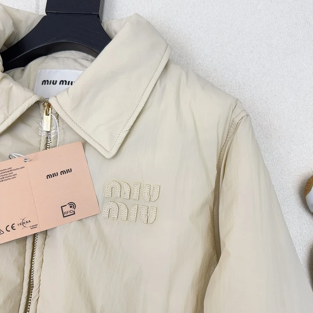 Sustainable Miu Miu Down Jackets 165235