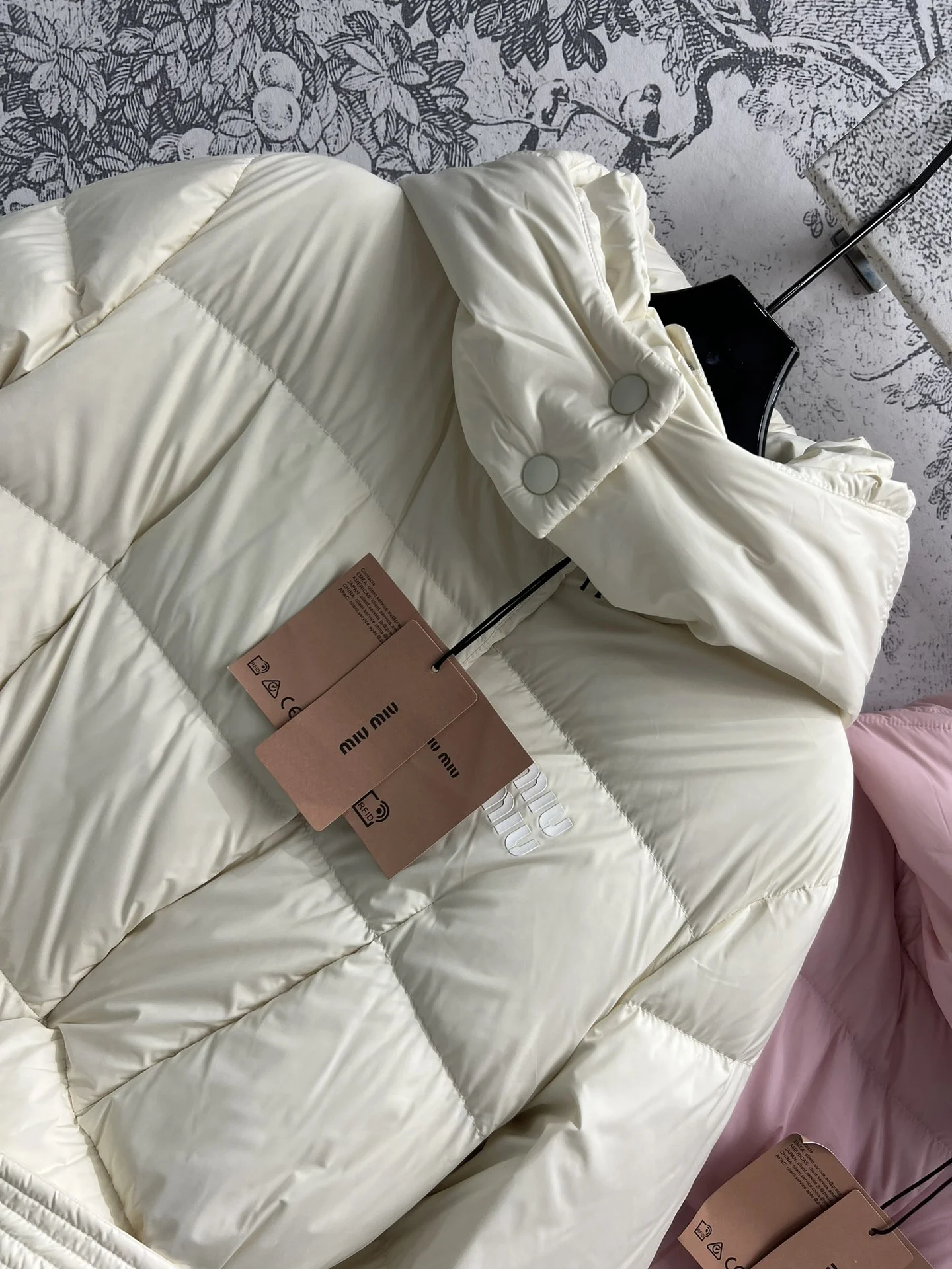 QuickDry Miu Miu Down Jackets 165192