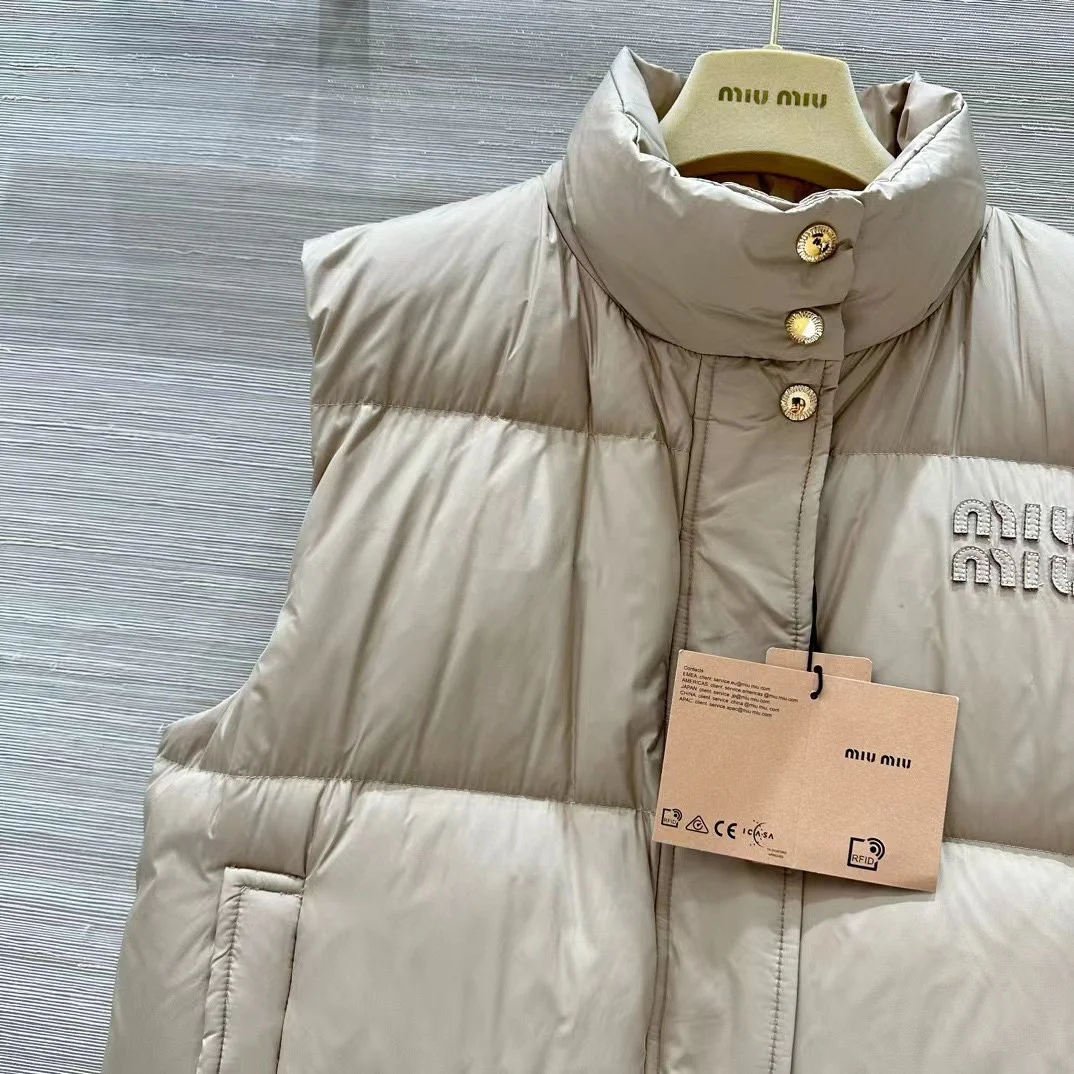 Miu Miu Down Jackets EasyCare 165189
