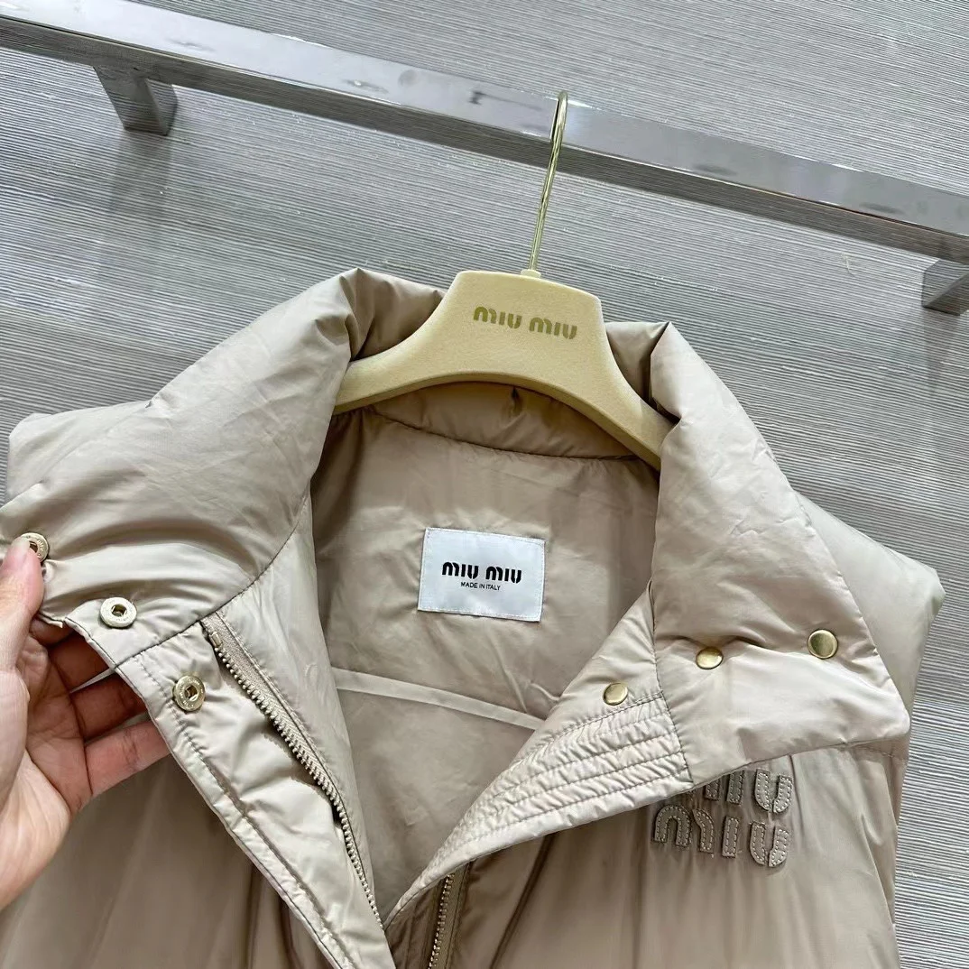Miu Miu Down Jackets EasyCare 165189