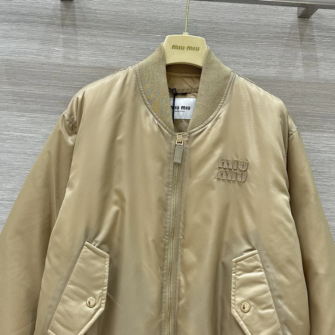 Miu Miu Down Jackets Durable 165191