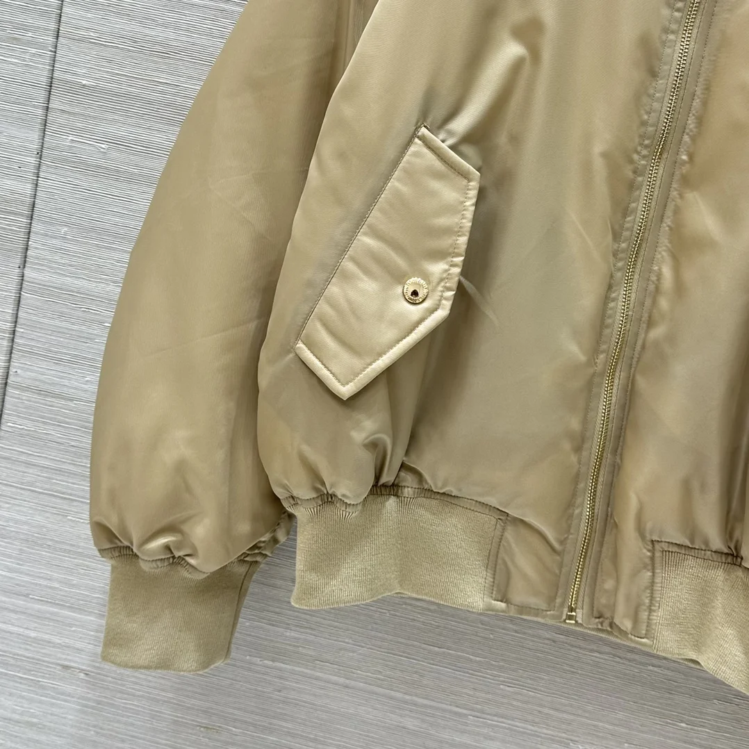 Miu Miu Down Jackets Durable 165191