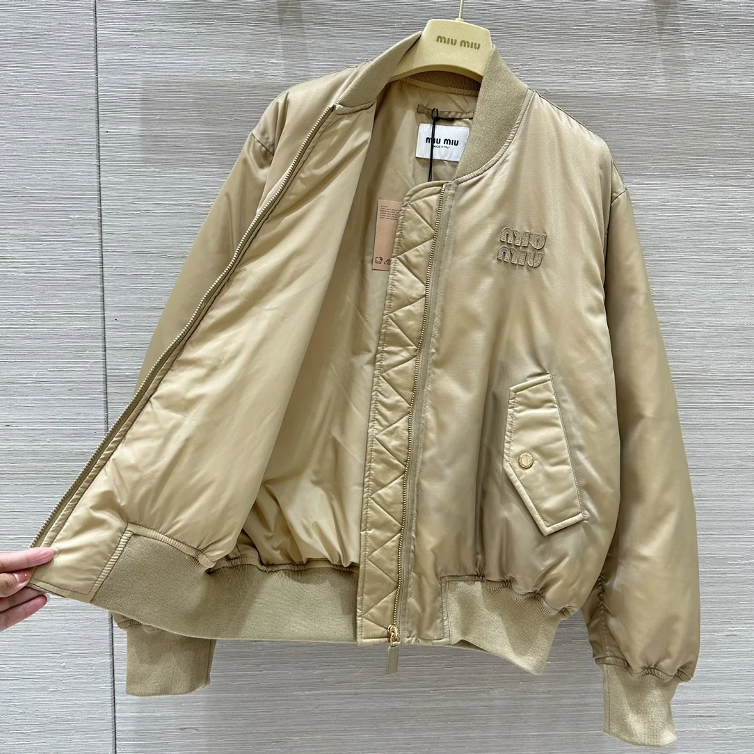 Miu Miu Down Jackets Durable 165191