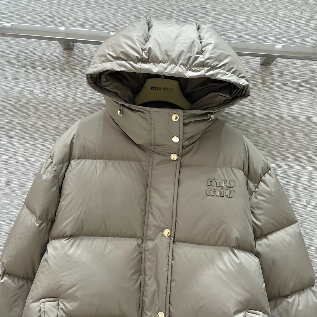Vibrant Miu Miu Down Jackets 165185