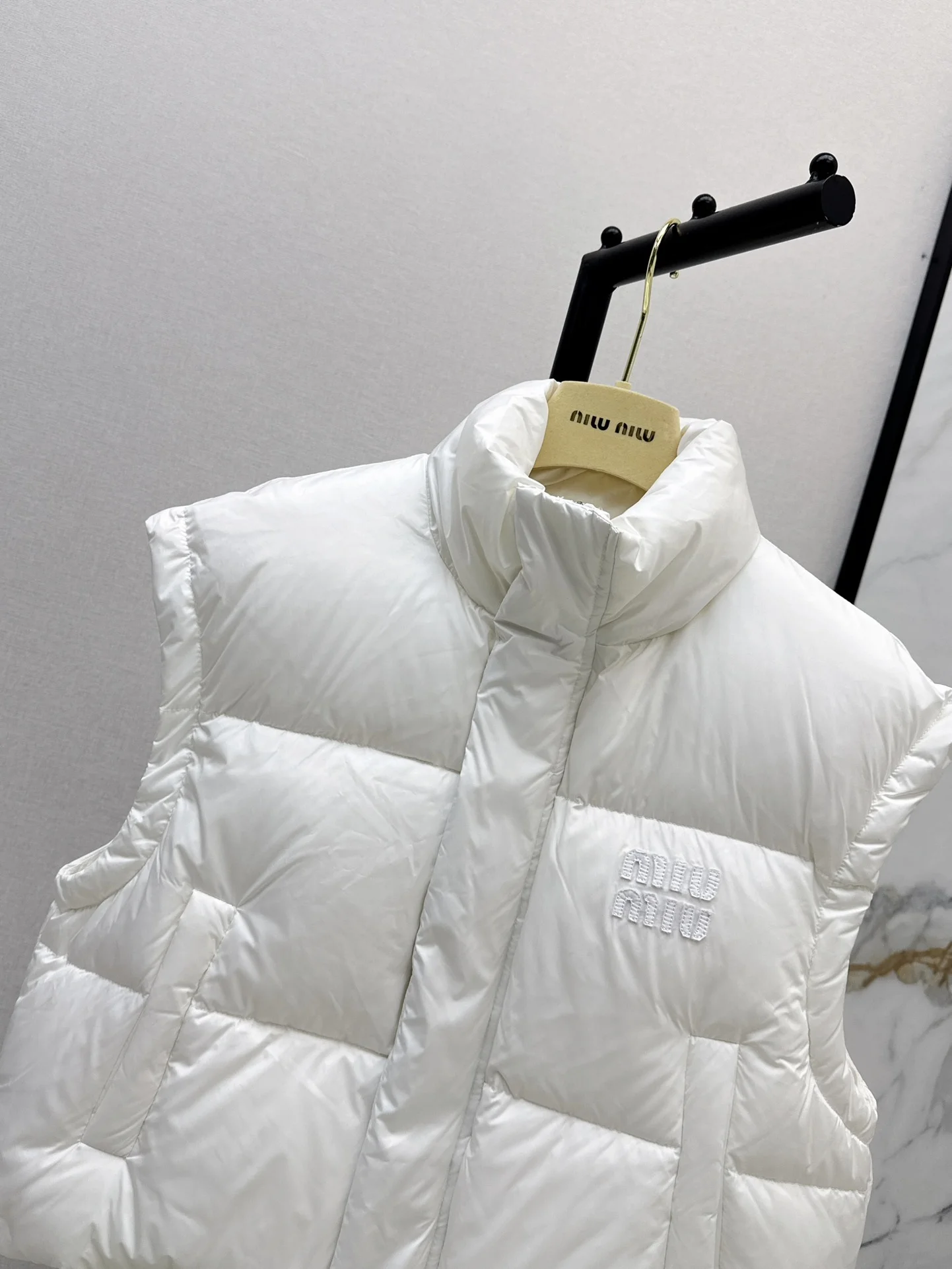 Miu Miu Down Jackets Colorful 165182