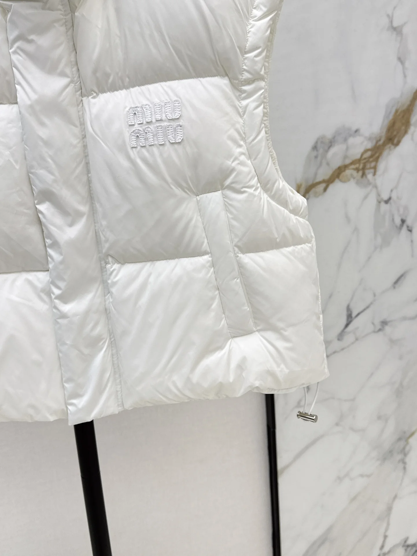 Miu Miu Down Jackets Colorful 165182