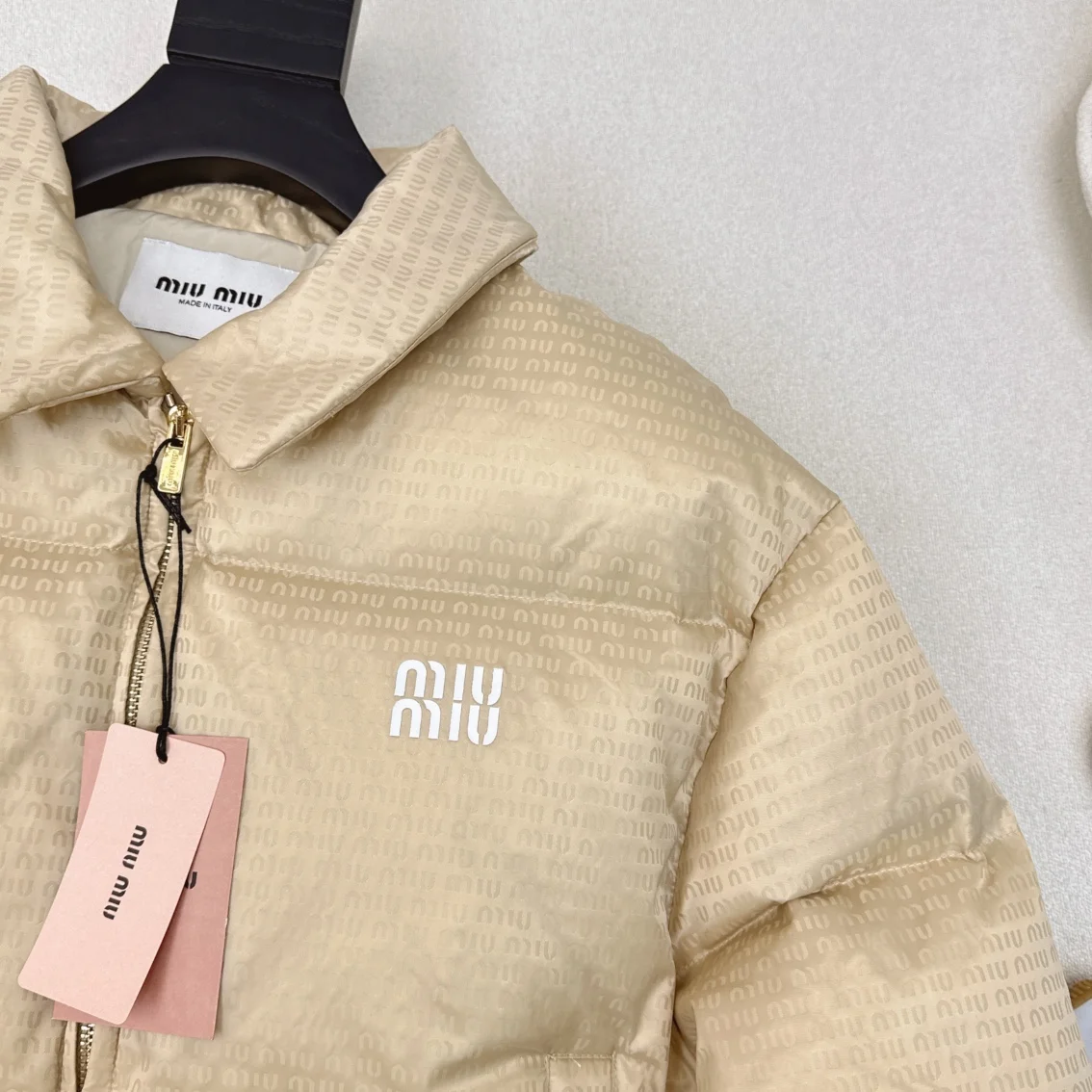 FlexibleFit Miu Miu Down Jackets 165174