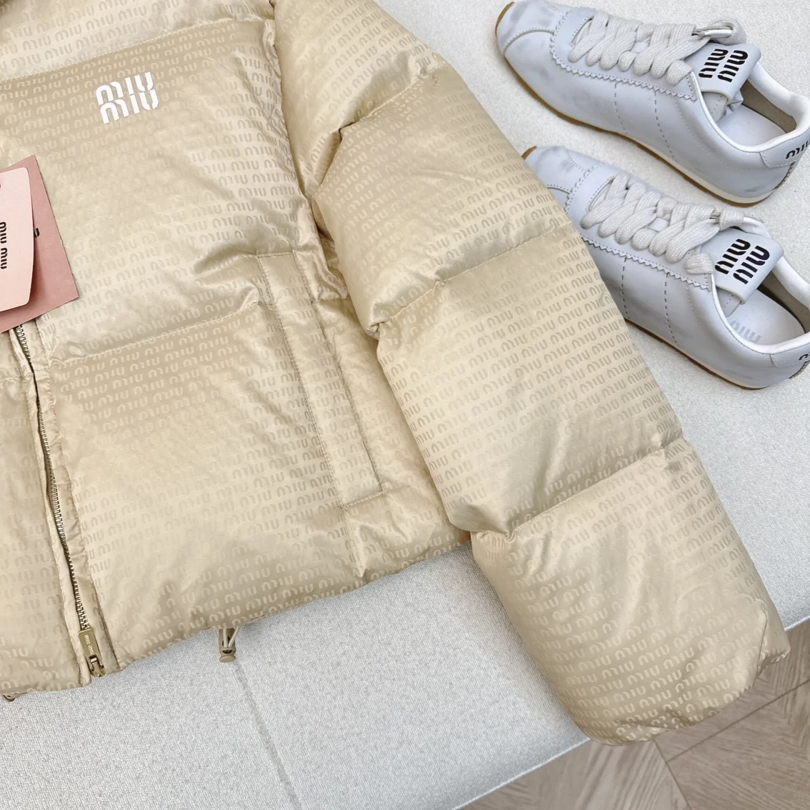 FlexibleFit Miu Miu Down Jackets 165174