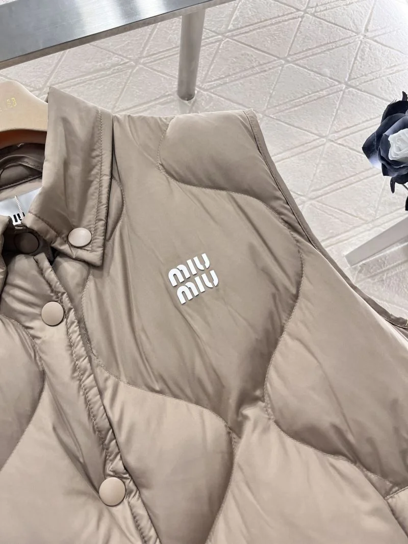 Miu Miu Down Jackets Stylish 164918