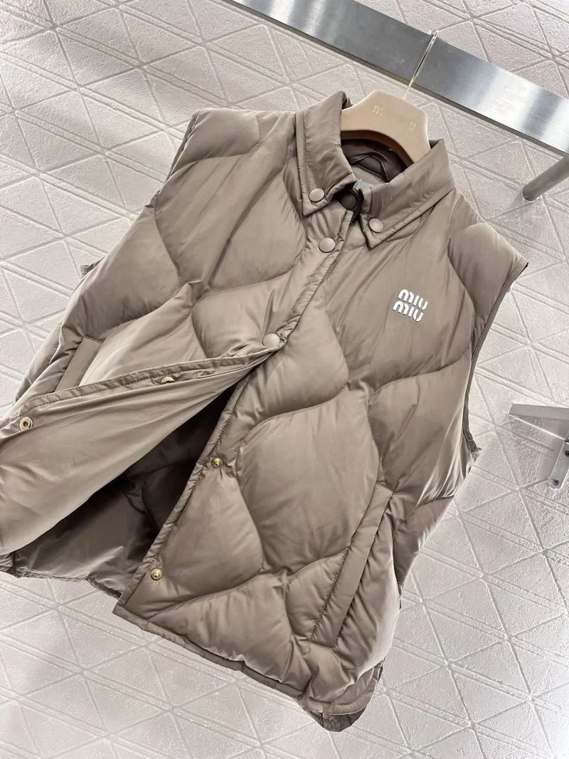 Miu Miu Down Jackets Stylish 164918