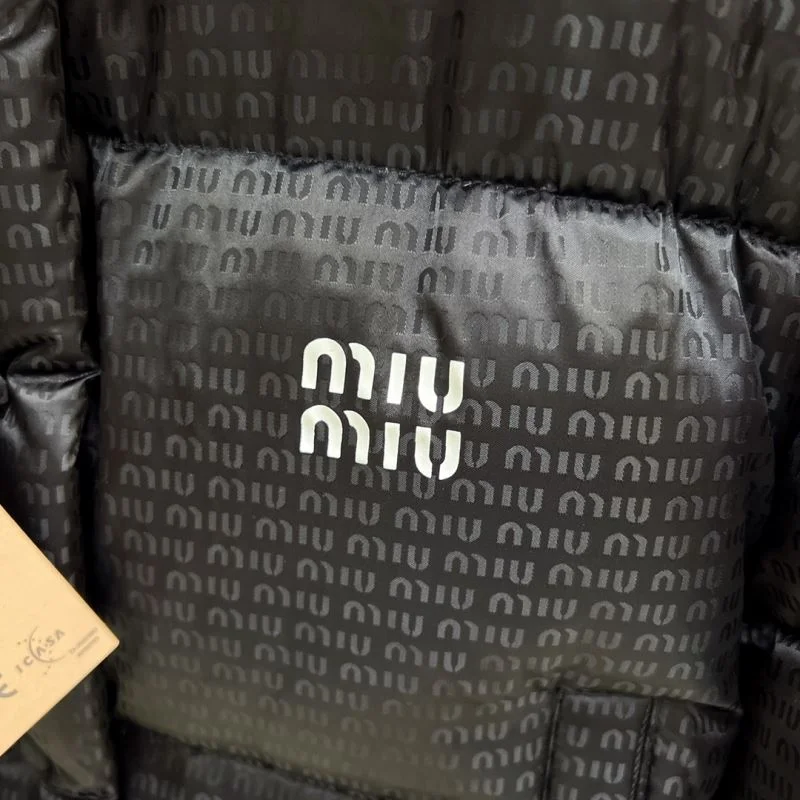 Miu Miu Down Jackets Breathable 164911
