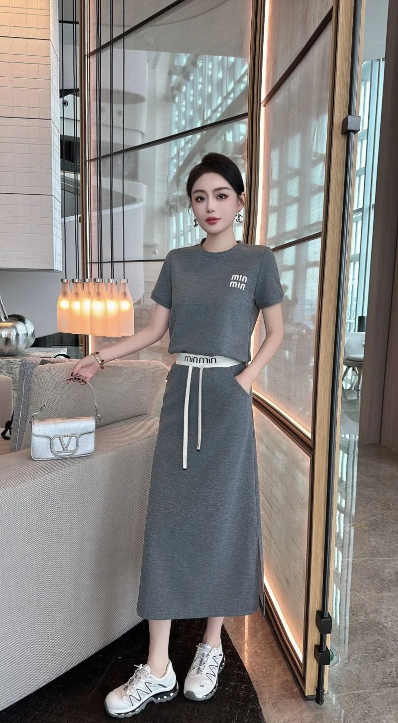 NewStyle Miu Miu Dress Suits 163953