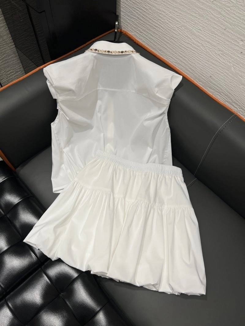 Miu Miu Dress Suits WaterResistant 152153
