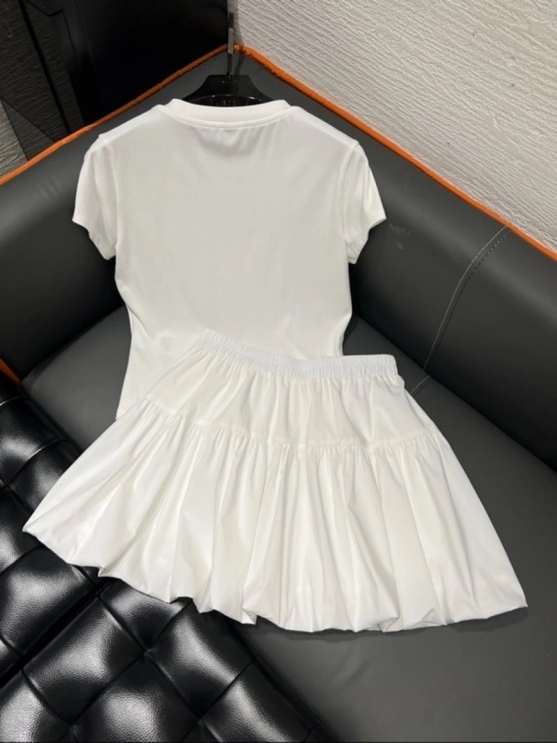 Effortless Miu Miu Dress Suits 152136