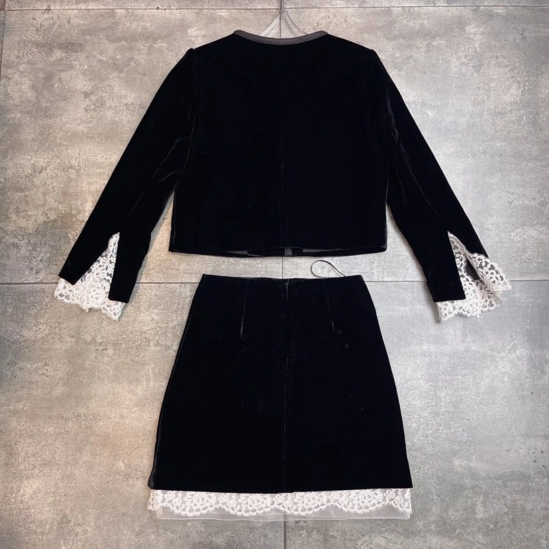Miu Miu Dress Suits MoistureWicking 151292