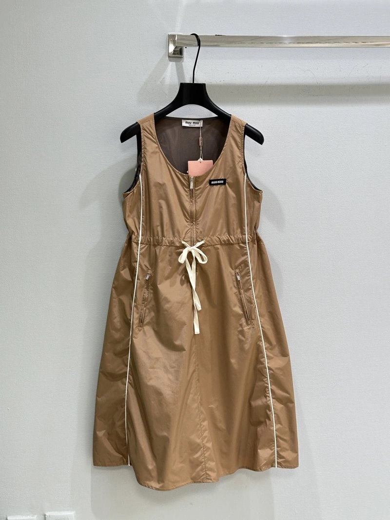 Miu Miu Dress Suits SportInspired 151272