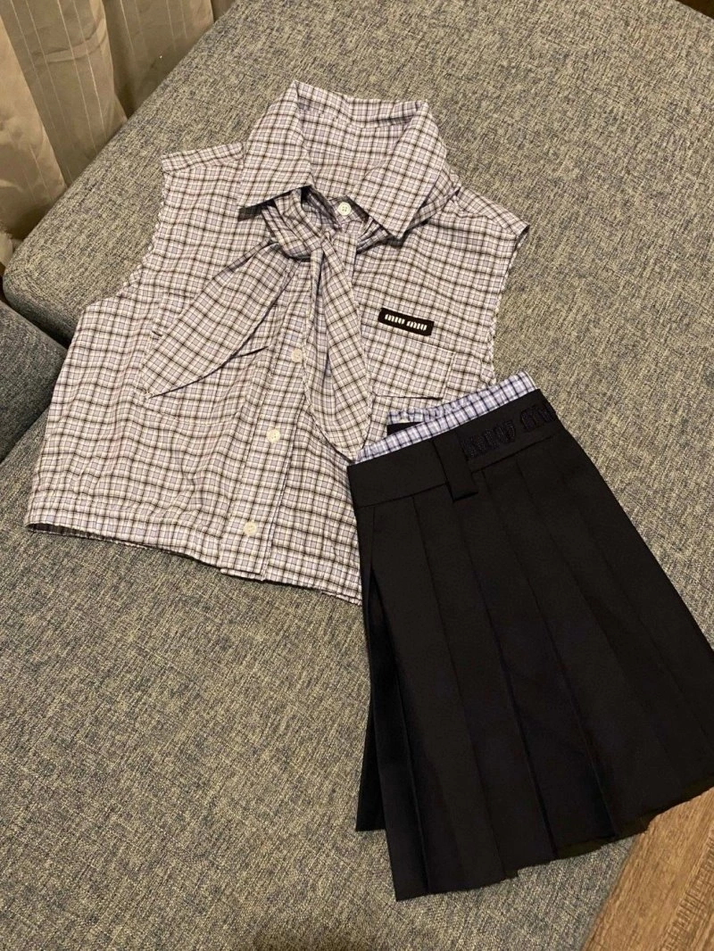 Sophisticated Miu Miu Dress Suits 151267