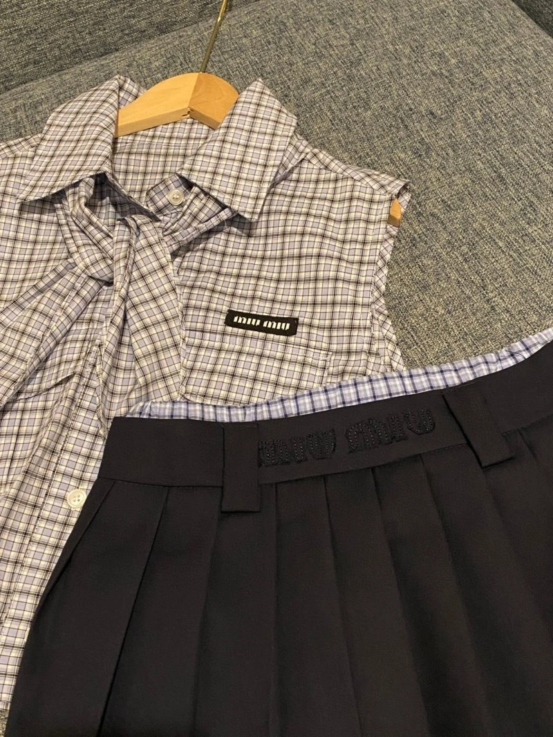 Sophisticated Miu Miu Dress Suits 151267