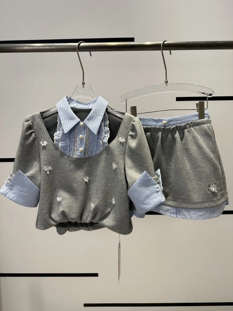ModernLook Miu Miu Dress Suits 151273