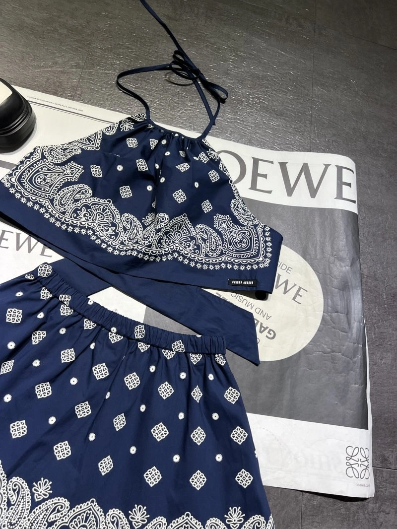Modern Miu Miu Dress Suits 156368