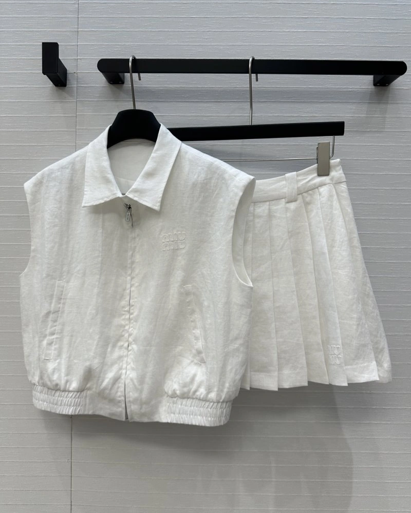Miu Miu Dress Suits Unisex 156353