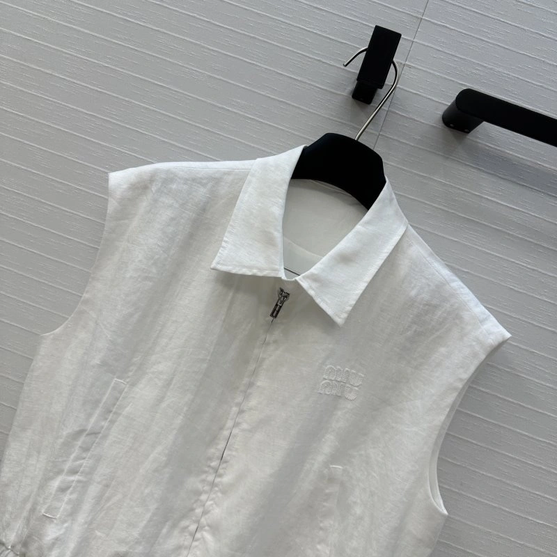 Miu Miu Dress Suits Unisex 156353