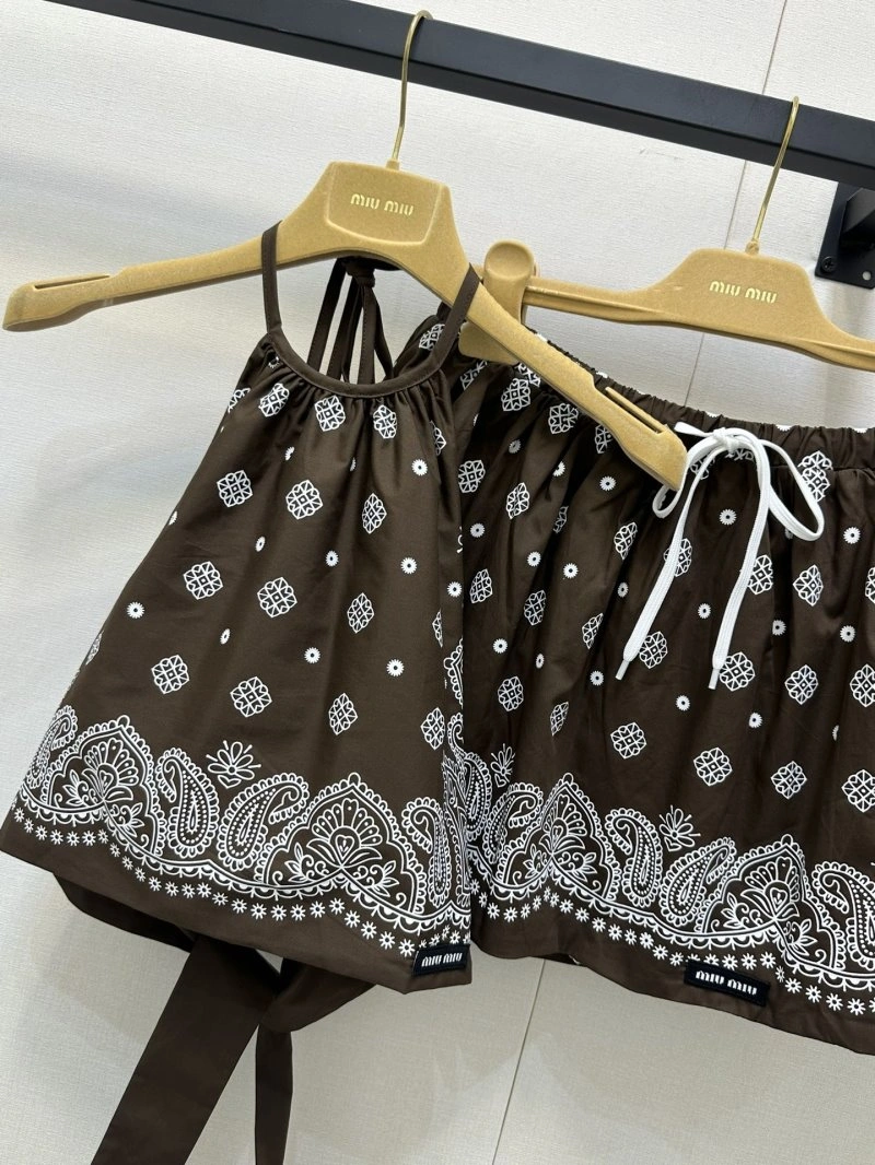 FreshLook Miu Miu Dress Suits 148936