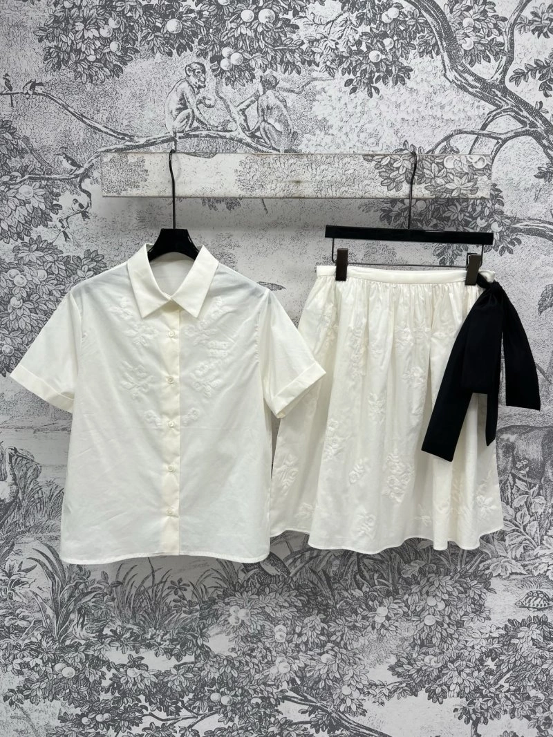Miu Miu Dress Suits OdorResistant 148917