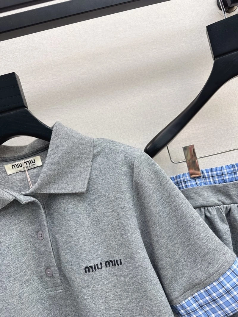 Sporty Miu Miu Dress Suits 148919