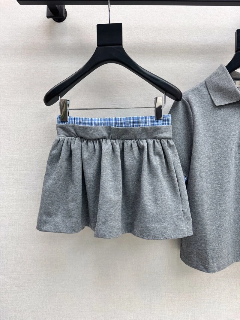 Sporty Miu Miu Dress Suits 148919