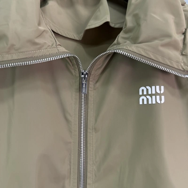 Miu Miu Dress Suits UrbanStyle 154528