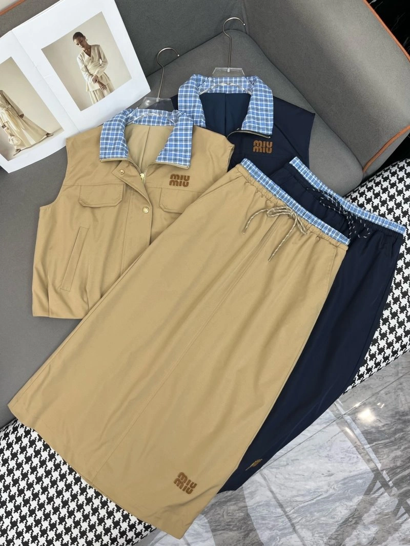 Miu Miu Dress Suits SunProtective 154529