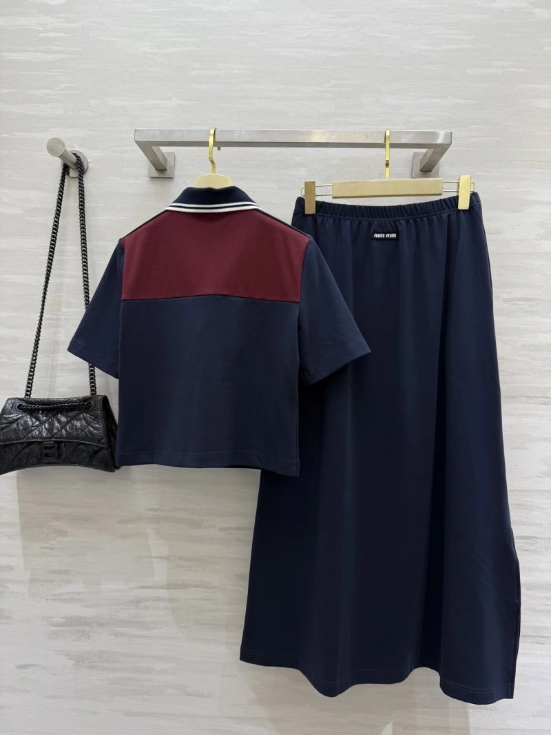 Versatile Miu Miu Dress Suits 154566