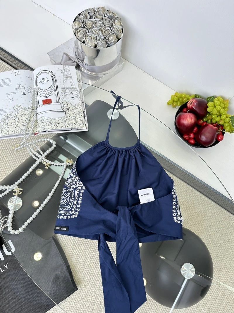 Miu Miu Dress Suits WaterResistant 154525